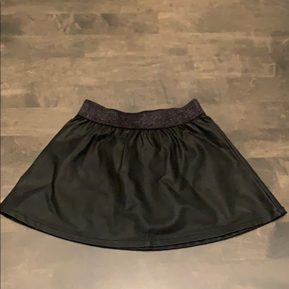 🖤🖤🖤🖤 Faux Leather Skirt